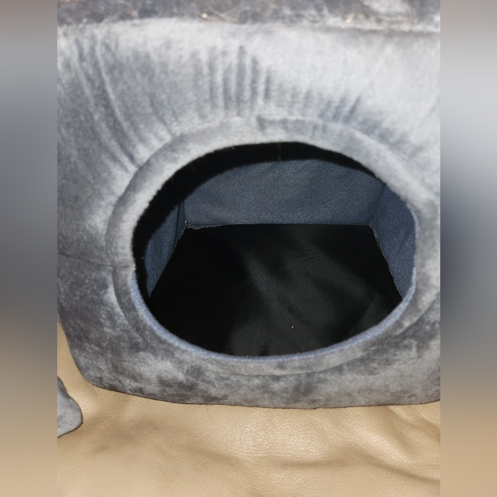 Cat cave/bed